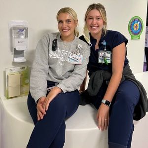 Meet your Posher, Cassandra